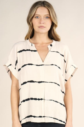 Business Casual Blurred Stripes Placket Neck Top